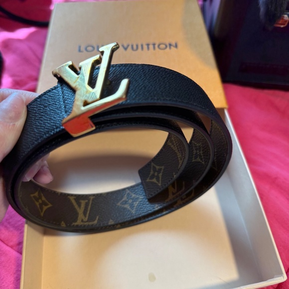 LV Iconic MM Reversible Belt Womens